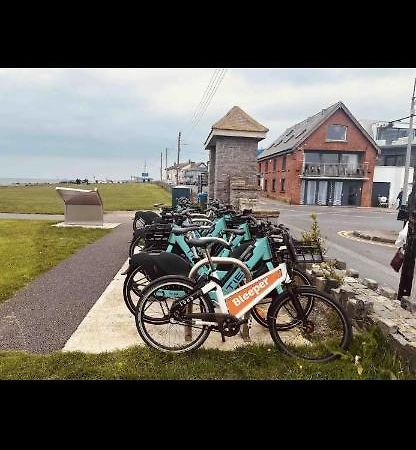 The Captains Wheel Skerries Bagian luar foto